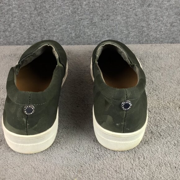 Steve Madden Zayna Dark Green Camo Slip On Platform Sneaker in Size 9.5 - Picture 6 of 9